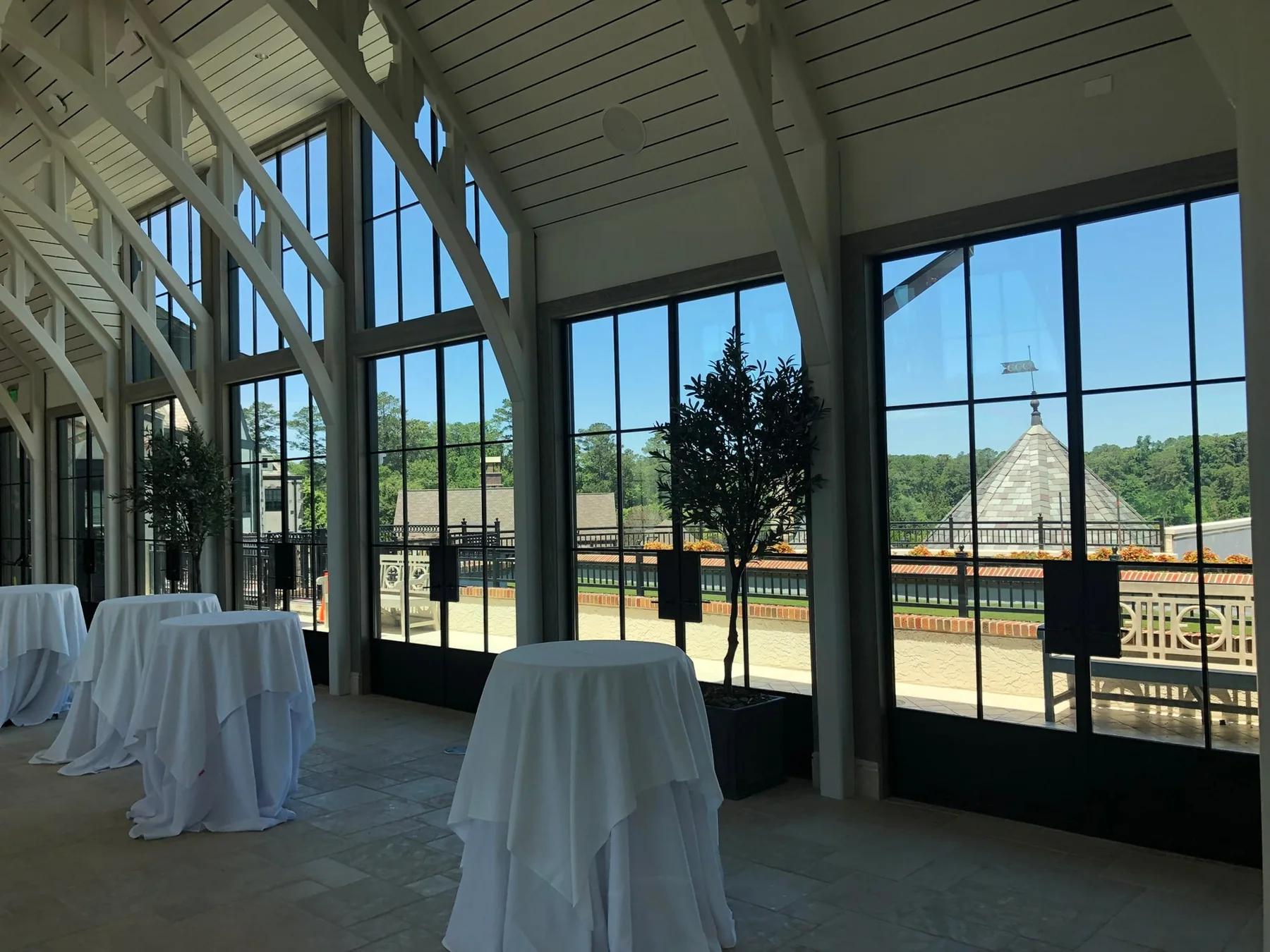 Fixed Windows, Capital City Club