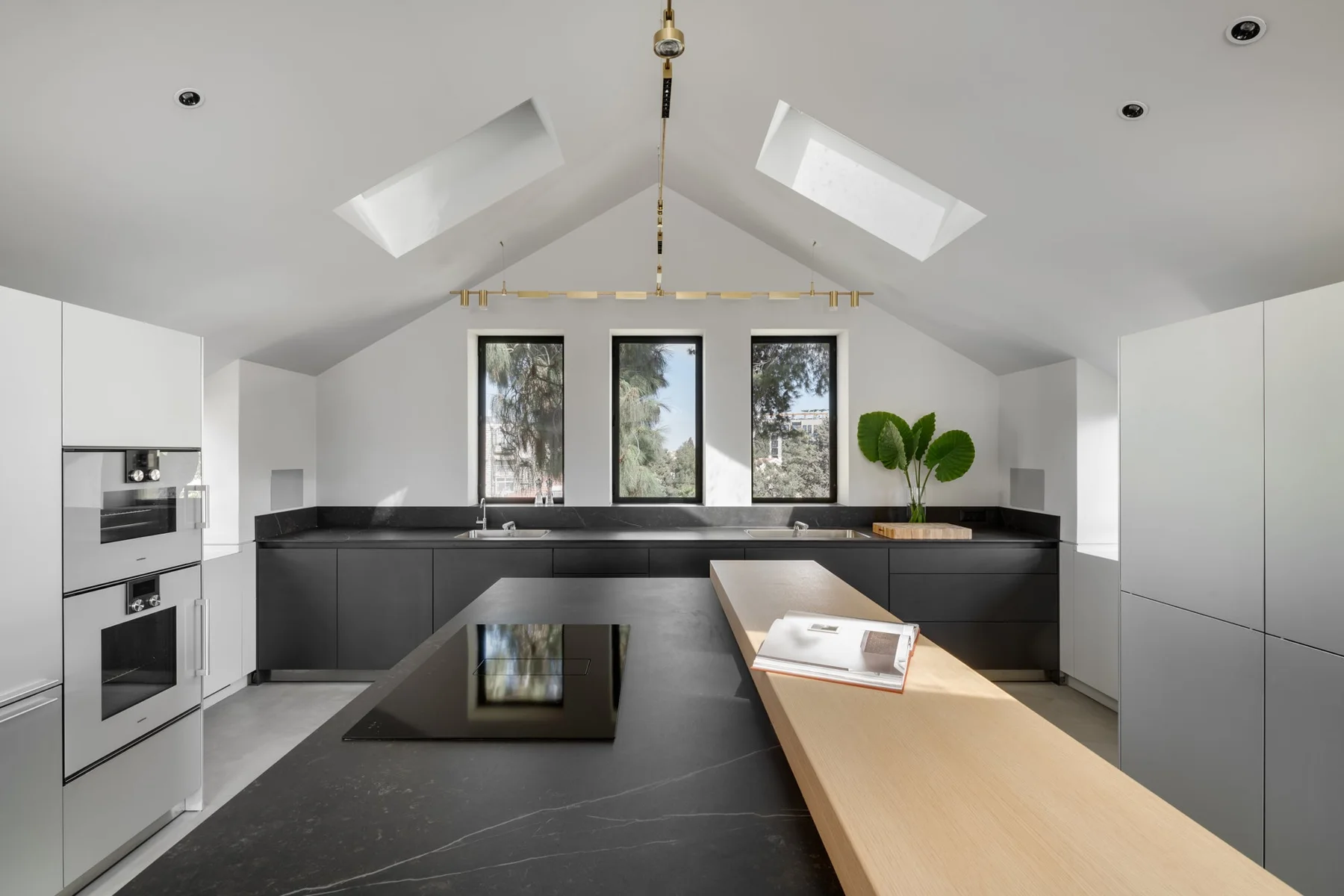 Fixed windows, private residence